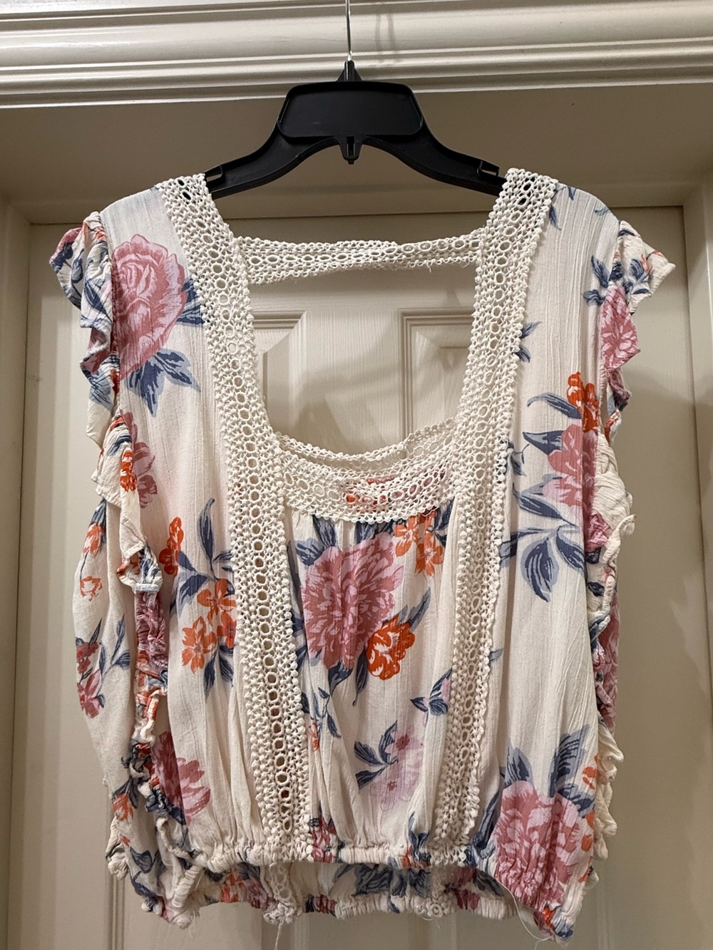 Angie Cream Floral Crochet-Trim Crop Top